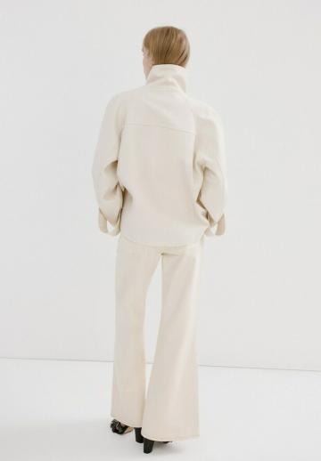 Клешеные джинсы