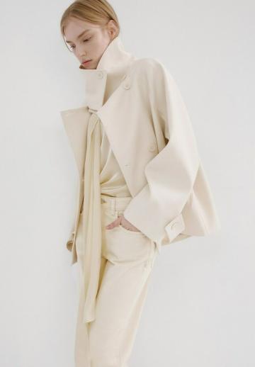 Клешеные джинсы