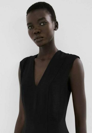 Короткое платье