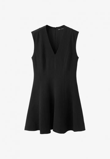 Короткое платье