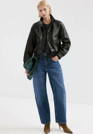 Свободные джинсы