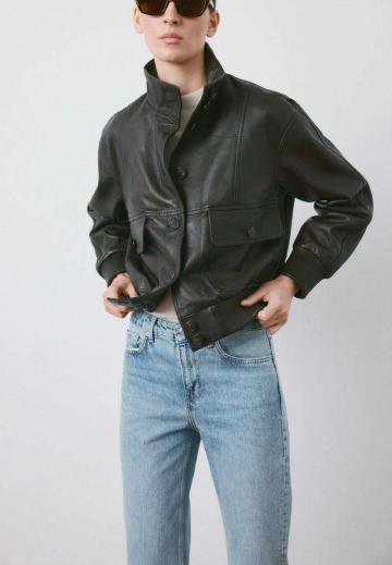 Прямые джинсы