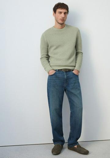 Прямые джинсы