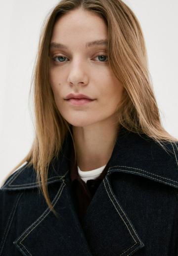 Короткое пальто