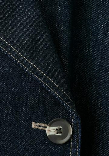 Короткое пальто