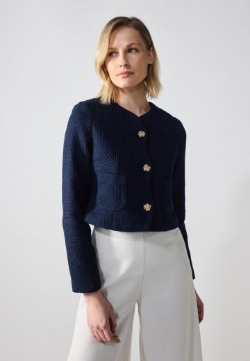 Короткий блейзер