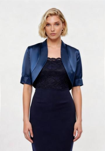 Короткий блейзер