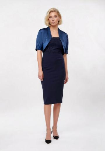 Короткий блейзер