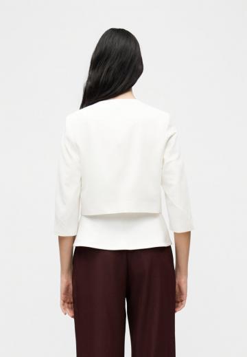 Короткий блейзер