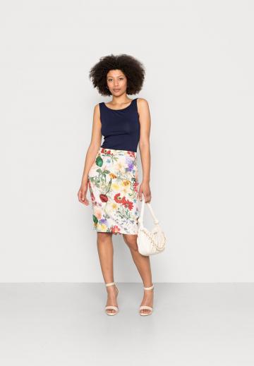 Юбка-карандаш