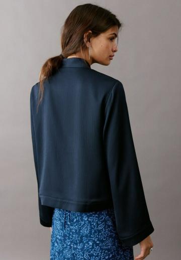 Вязаная кофта