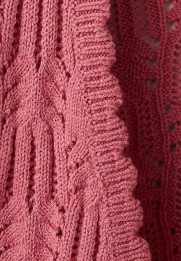 Вязаная кофта