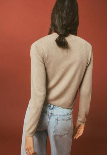 Вязаная кофта