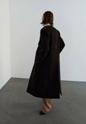 Шерстяное пальто