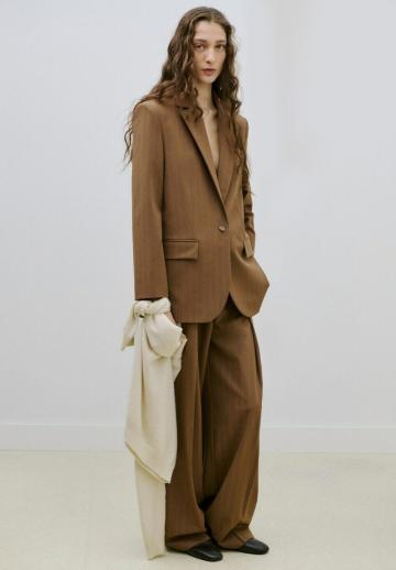 Шерстяное пальто