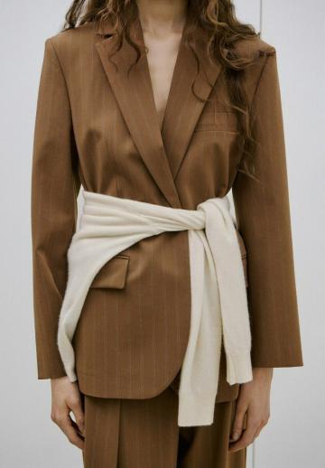 Шерстяное пальто