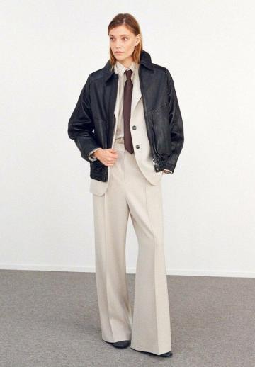 Короткое пальто