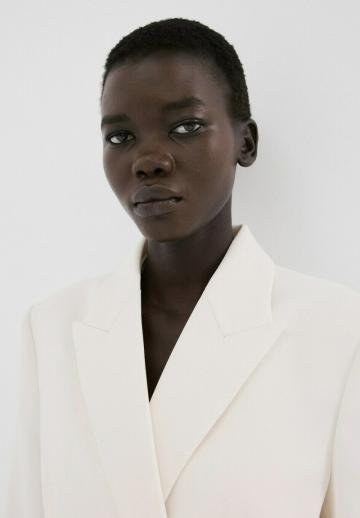 Длинный блейзер