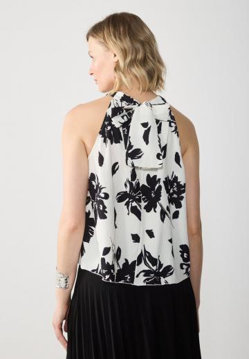 Блузка без рукавов