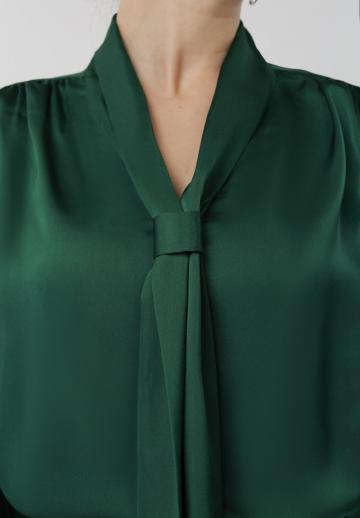 Атласная блузка