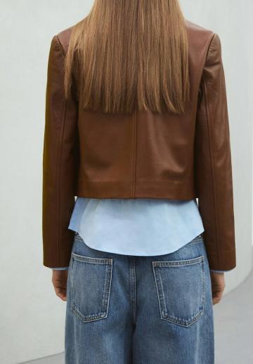 Короткая куртка