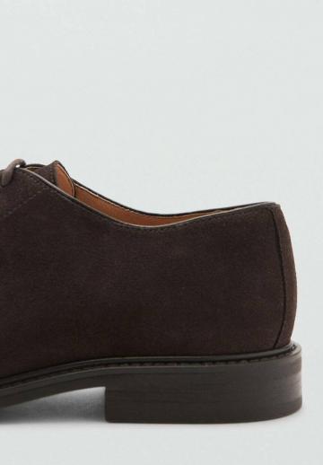 Ботинки на шнуровке