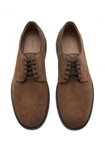 Ботинки на шнуровке