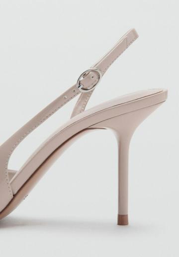 Туфли на высоком каблуке