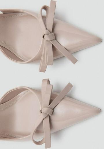 Туфли на высоком каблуке