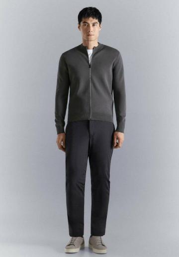 Вязаная кофта