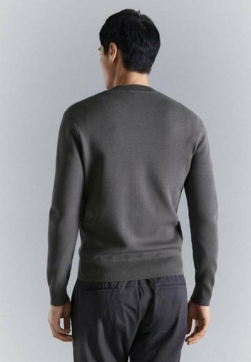 Вязаная кофта