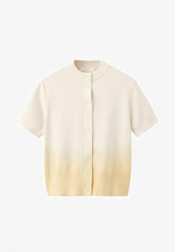 Вязаная кофта