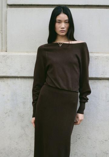 Вязаное платье