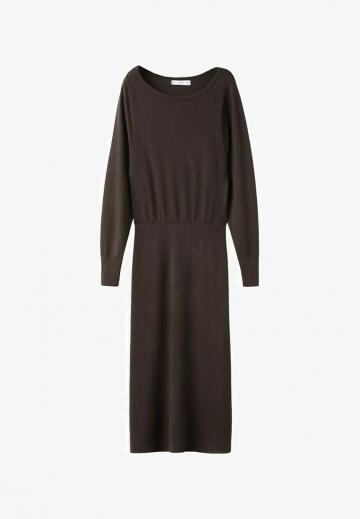 Вязаное платье