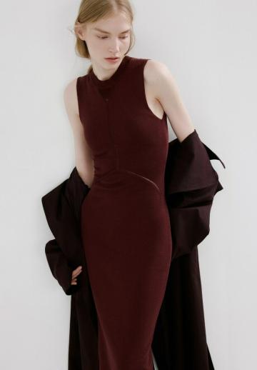 Платье футляр