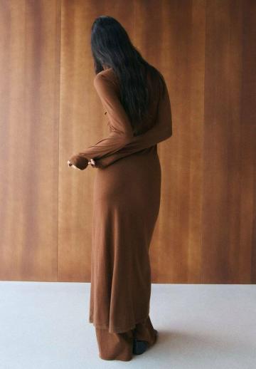 Вязаное платье