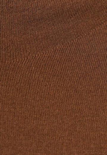 Вязаное платье