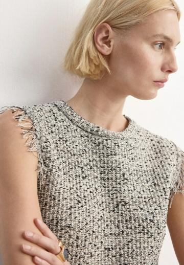 Пуловер без рукавов