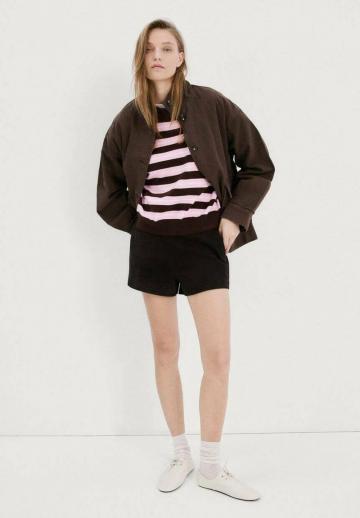 Пуловер в полоску