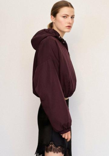 Короткая куртка