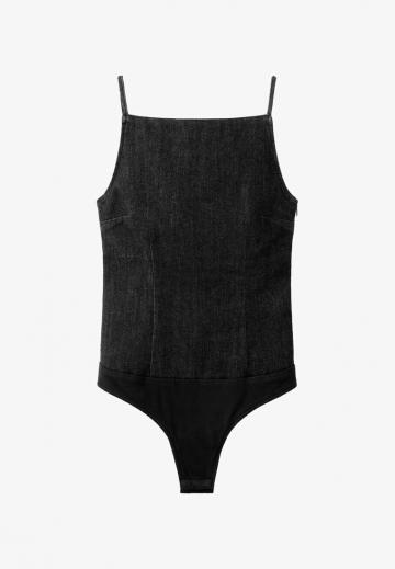 Топ на бретельках