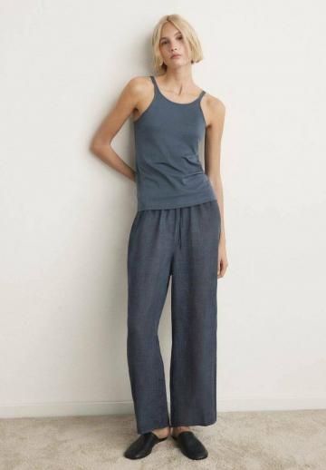 Топ на бретельках