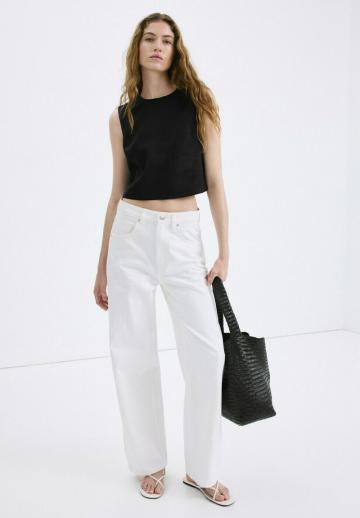 Блузка без рукавов