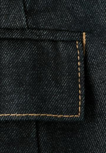 Джинсовый комбинезон