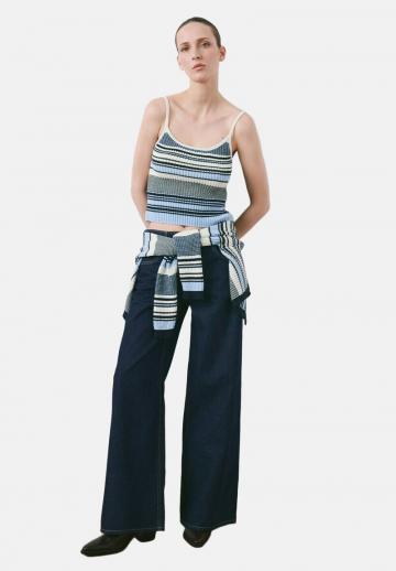 Топ на бретельках