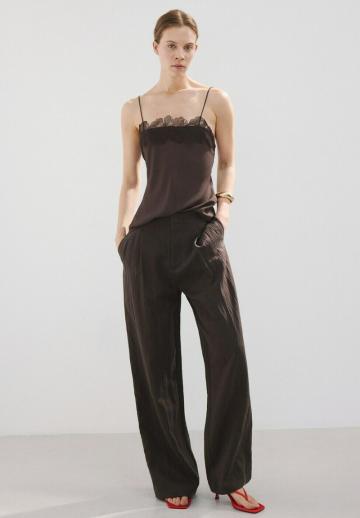 Топ на бретельках