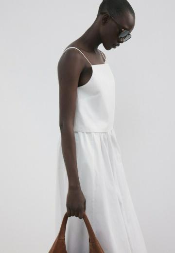 Топ на бретельках