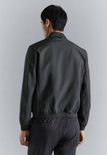 Куртка бомбер