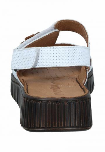 Босоножки на танкетке