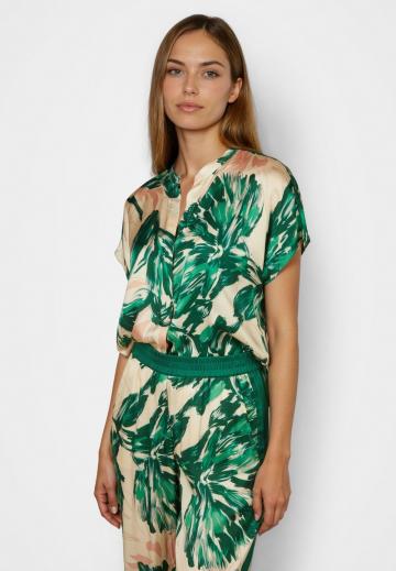 Атласная блузка